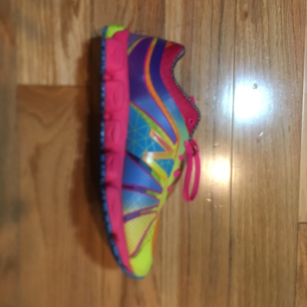 Women’s New Balance size 5 men US 37.5EU Multi clr